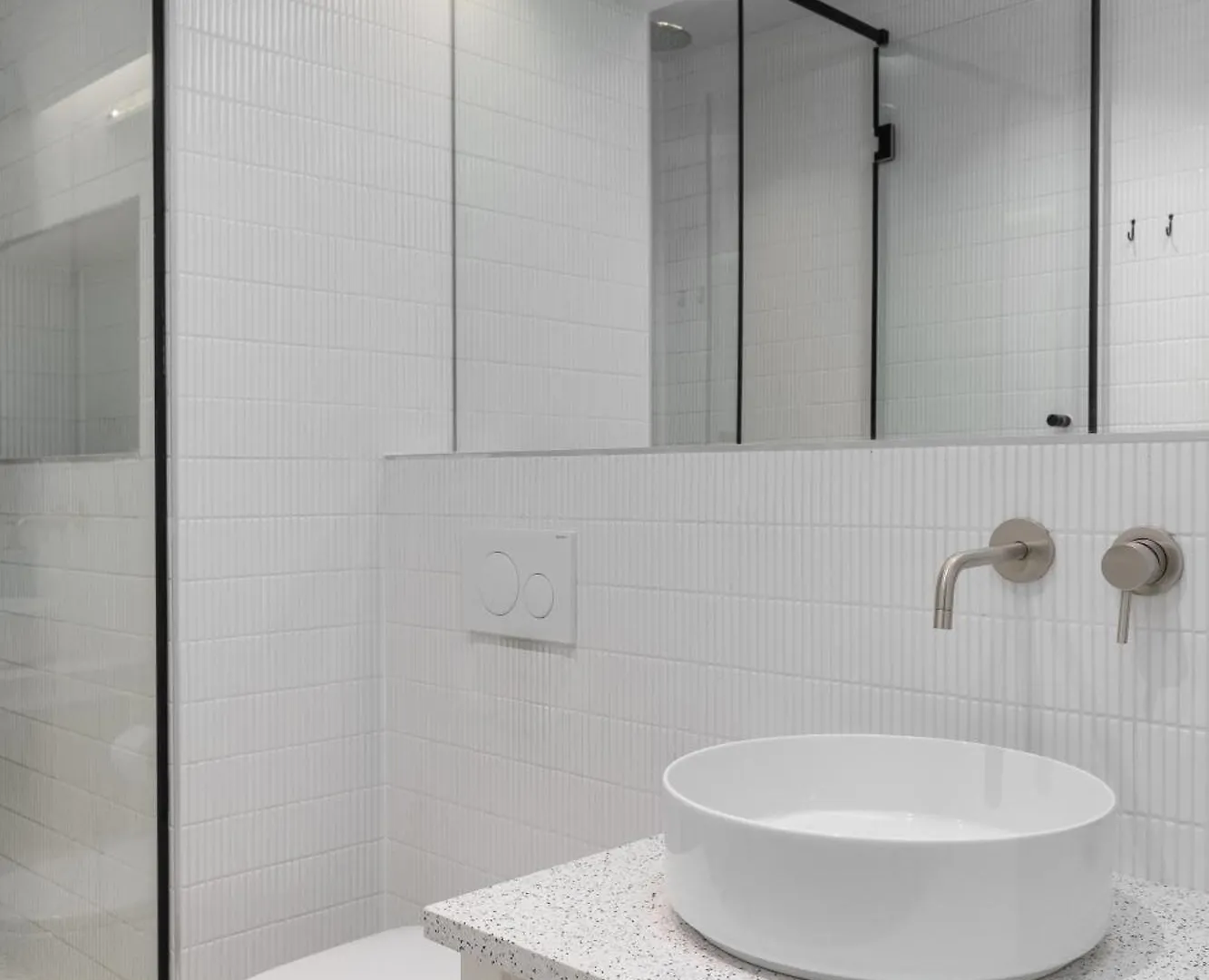 Nero Luxury Suites By Zennova Salonicco